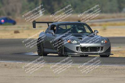 media/Sep-20-2025-Extreme Speed (Sat) [[1fcc23683c]]/Red (Advanced)/Session 1 (Sunset)/